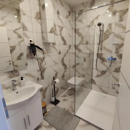 Apartmanhotel Apartments33mario *